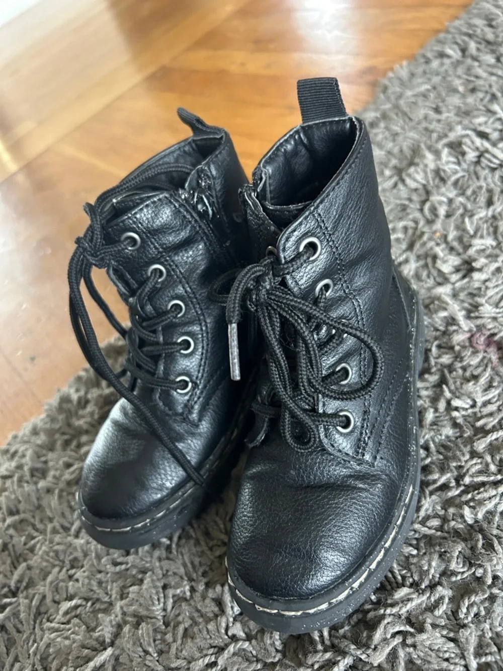Sincerly Jules Toddler Black Combat Lace Boots - Glitter Sole Size 9